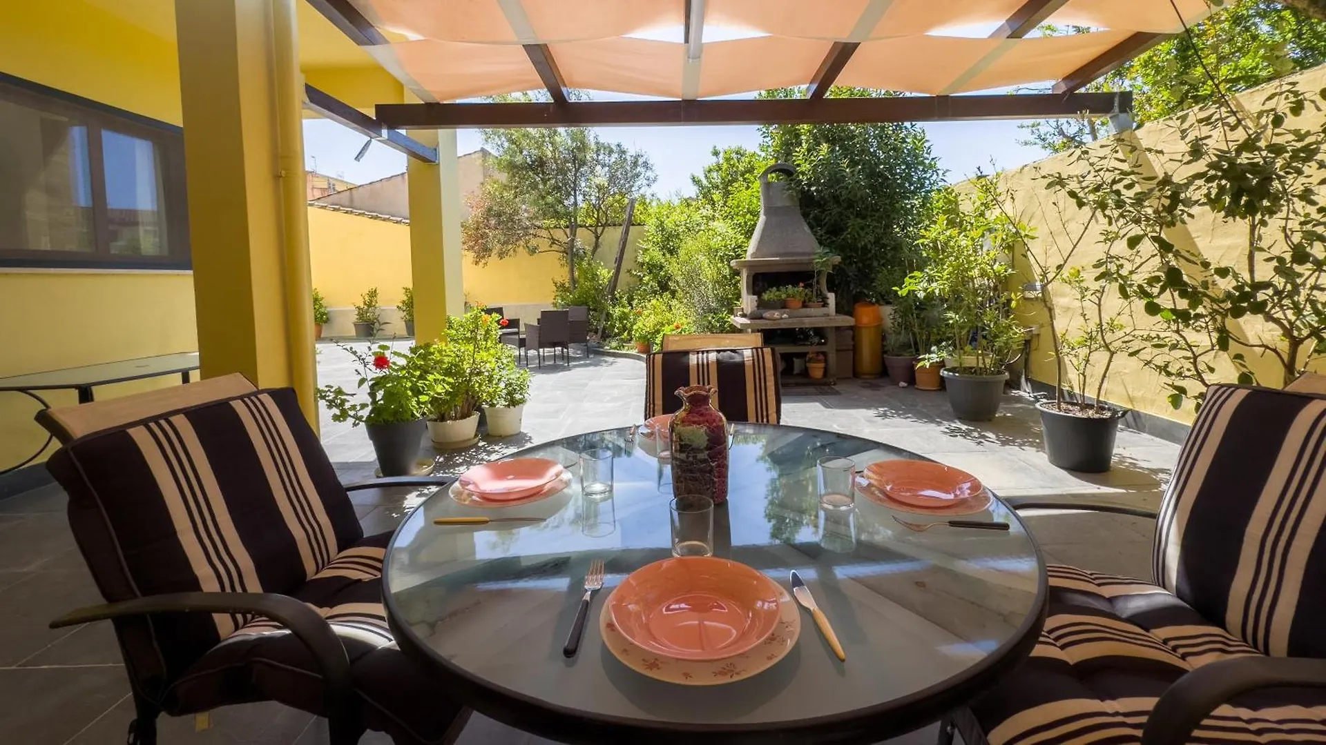 Residenza Sanna With Garden By Sardinianworld Apartment Nurachi