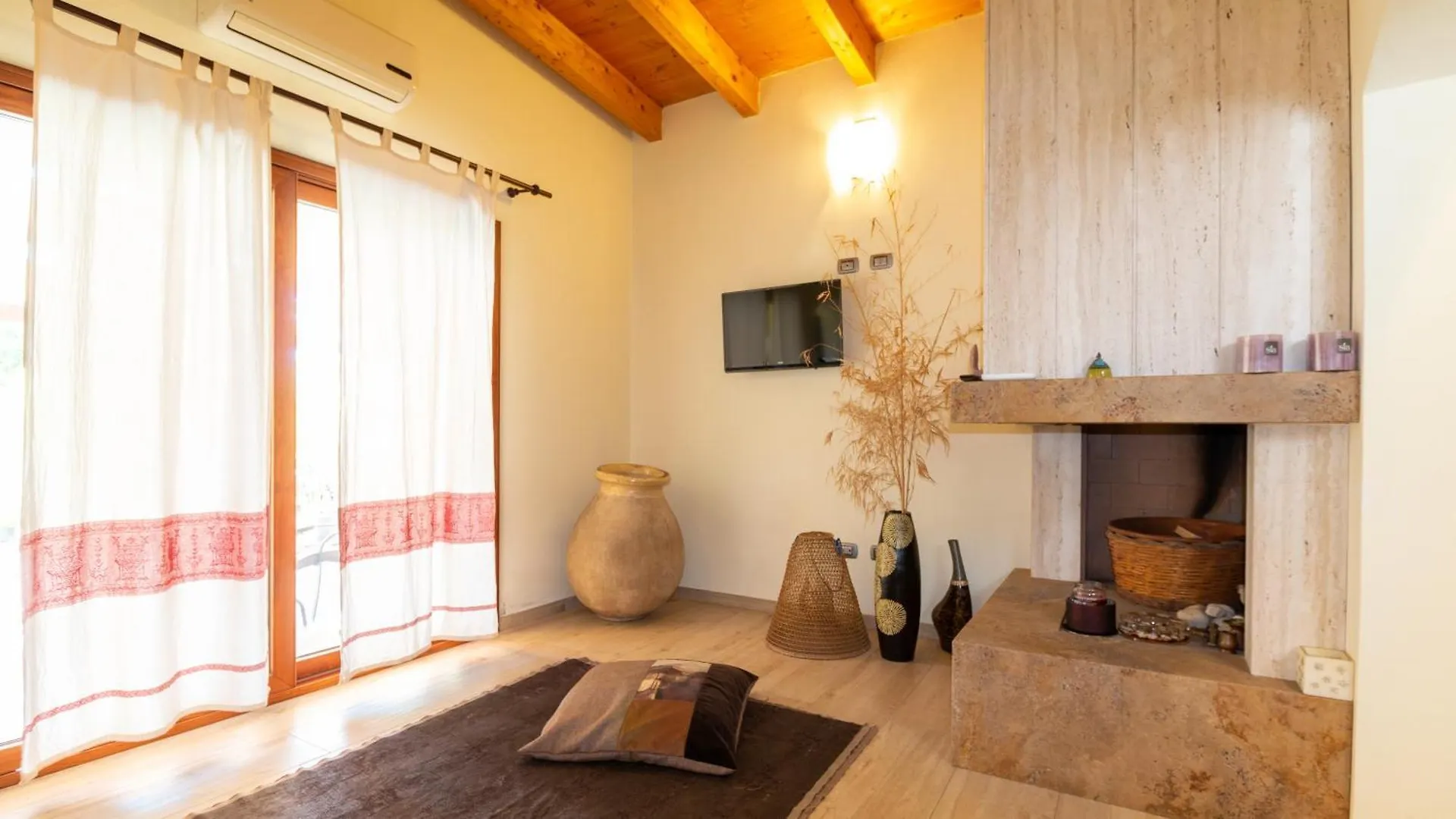 شقة Residenza Sanna With Garden By Sardinianworld Nurachi