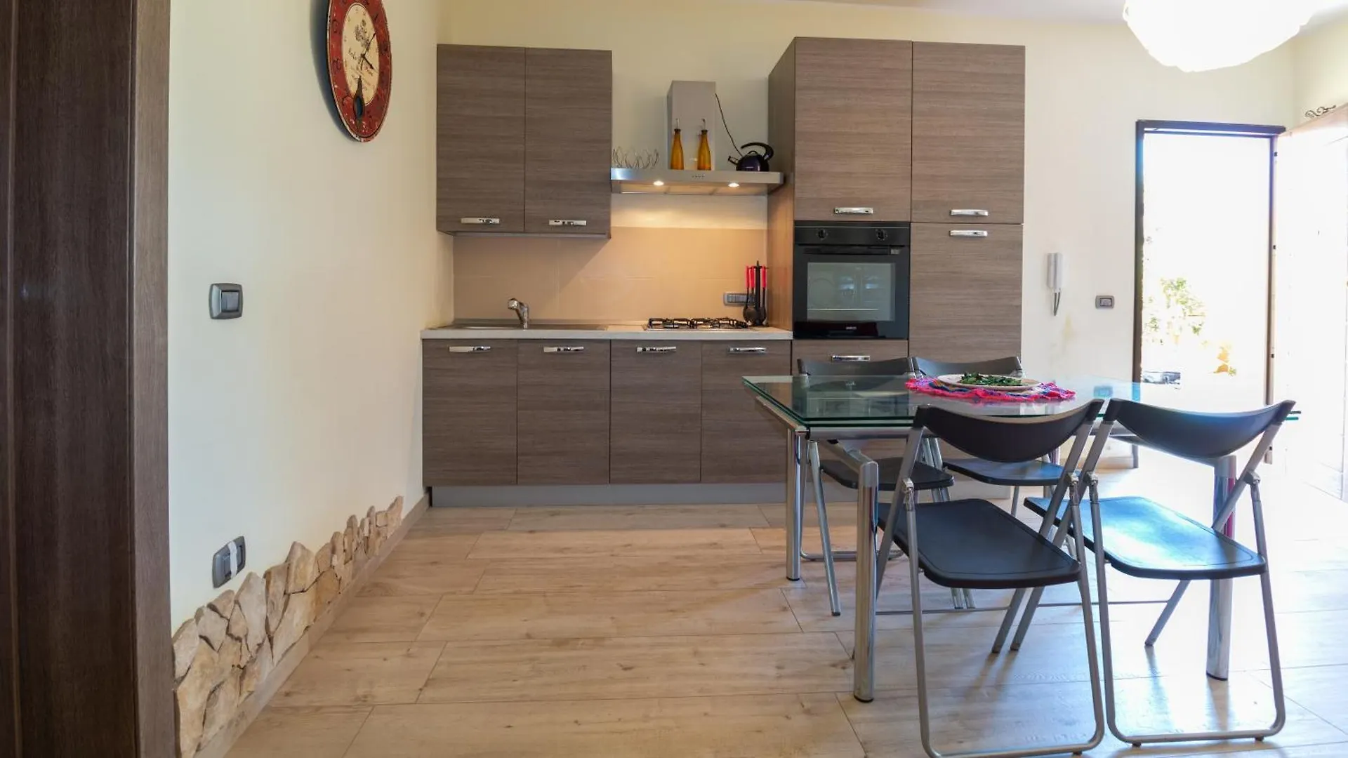 Residenza Sanna With Garden By Sardinianworld Apartment Nurachi Italy